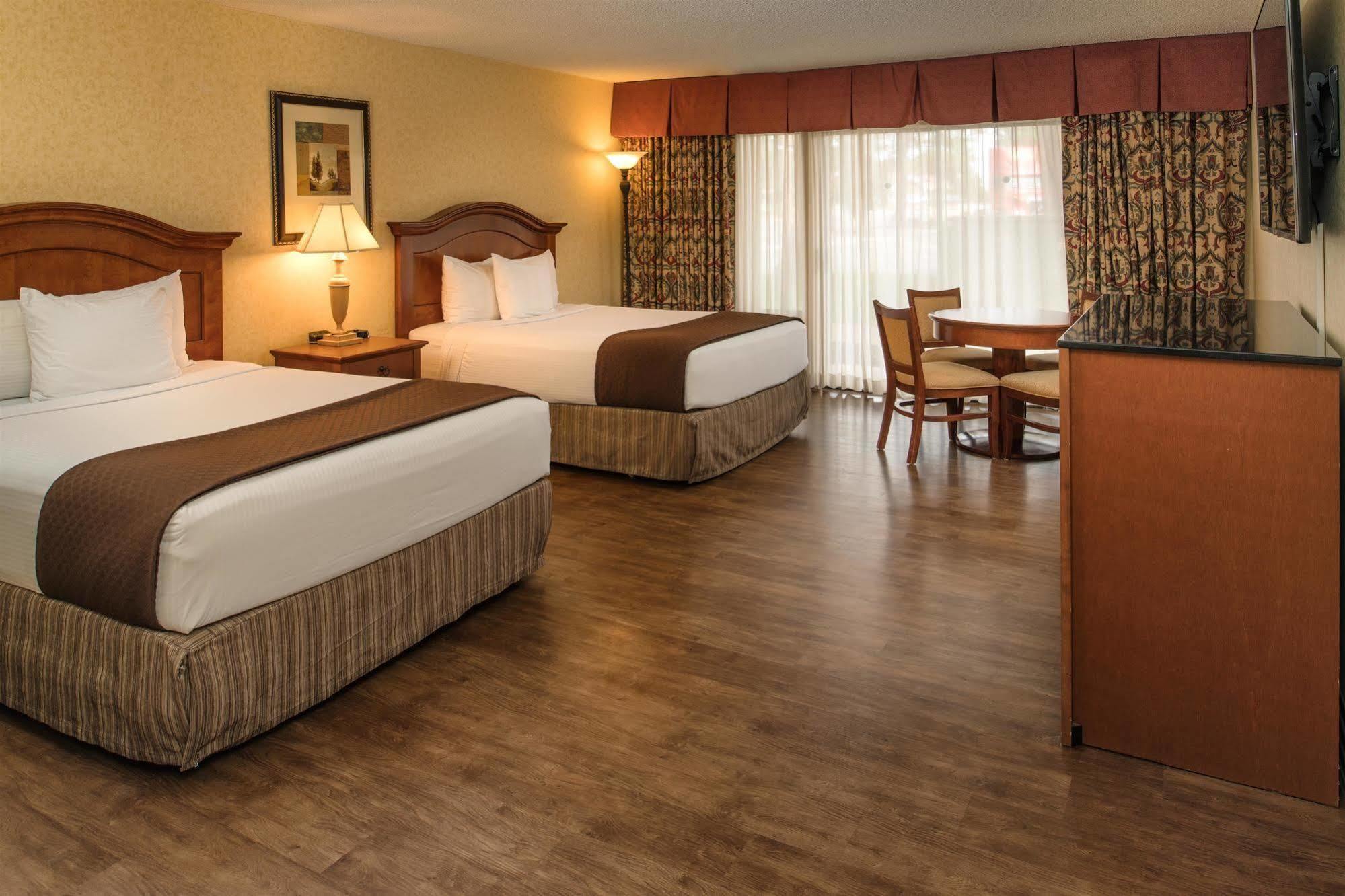 Red Lion Airport & Conference Center 3* Pasco